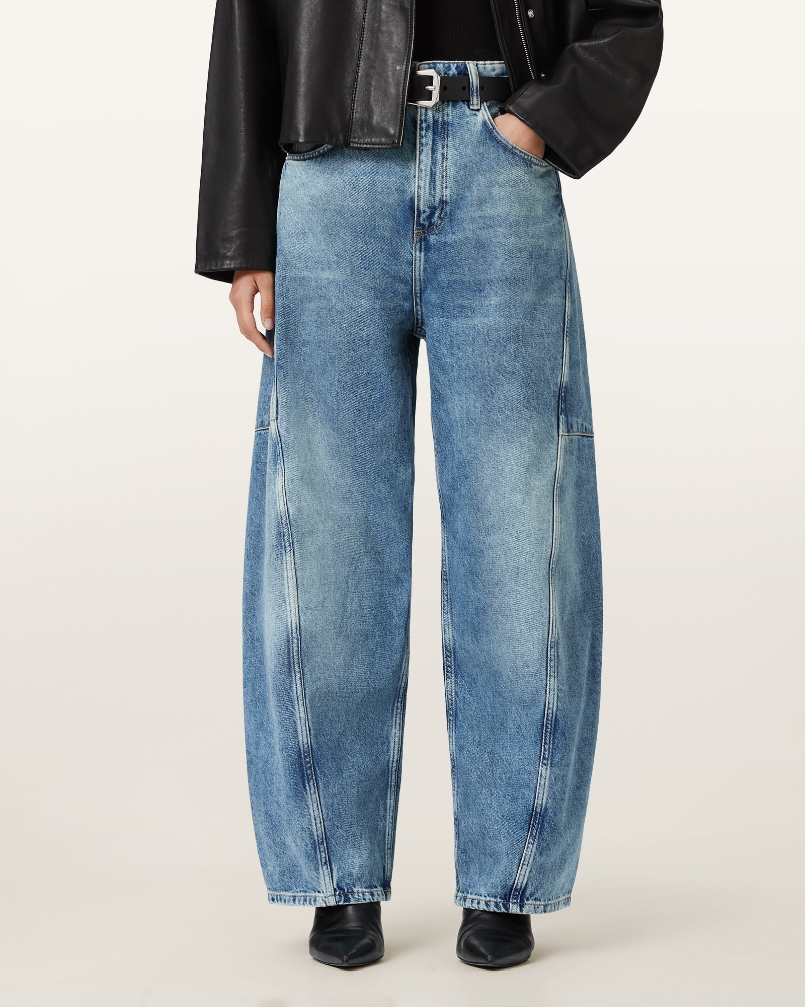 Carter Barrel Jean